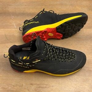 La Sportiva Black Athletic Trail Shoes with Aggressive Tread